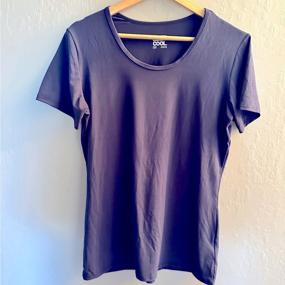32 degrees underscrub tee